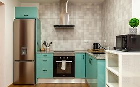 B55 - Santo Amaro Hill Apartment